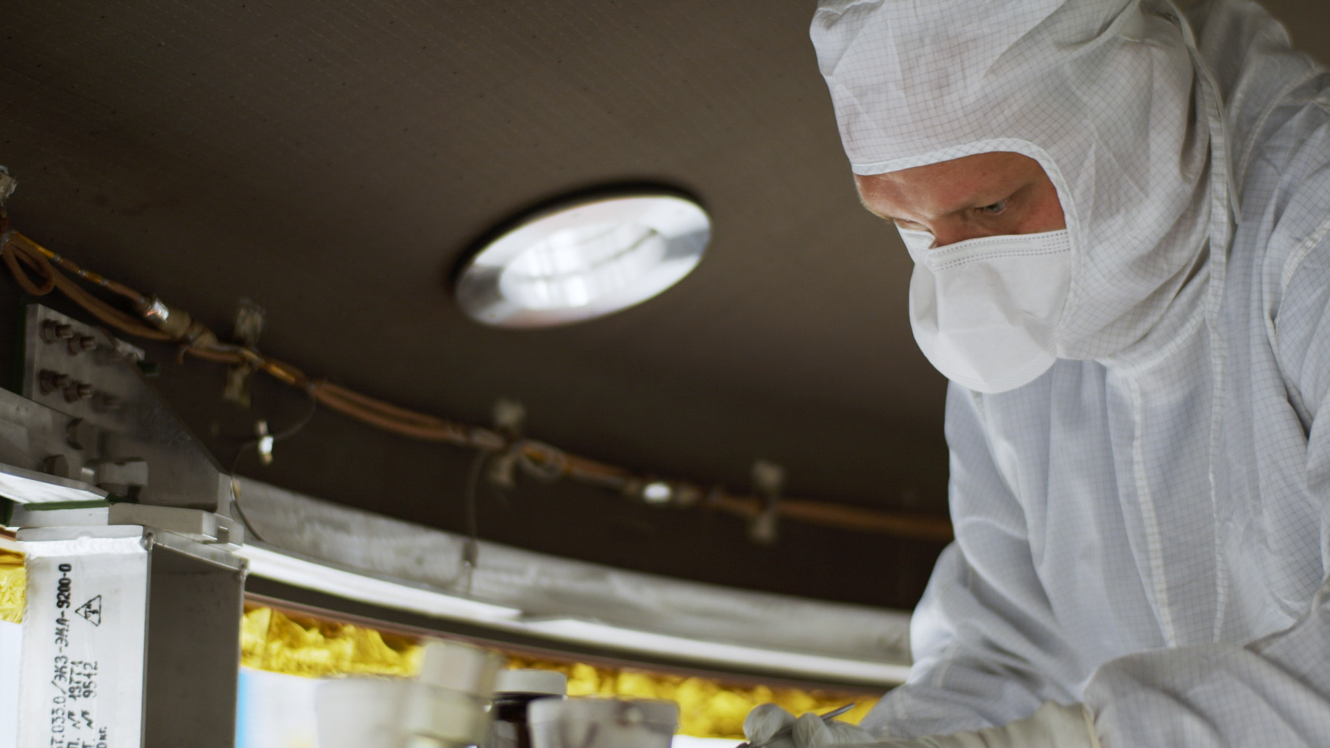 tasi_clean_room_exomars_00006