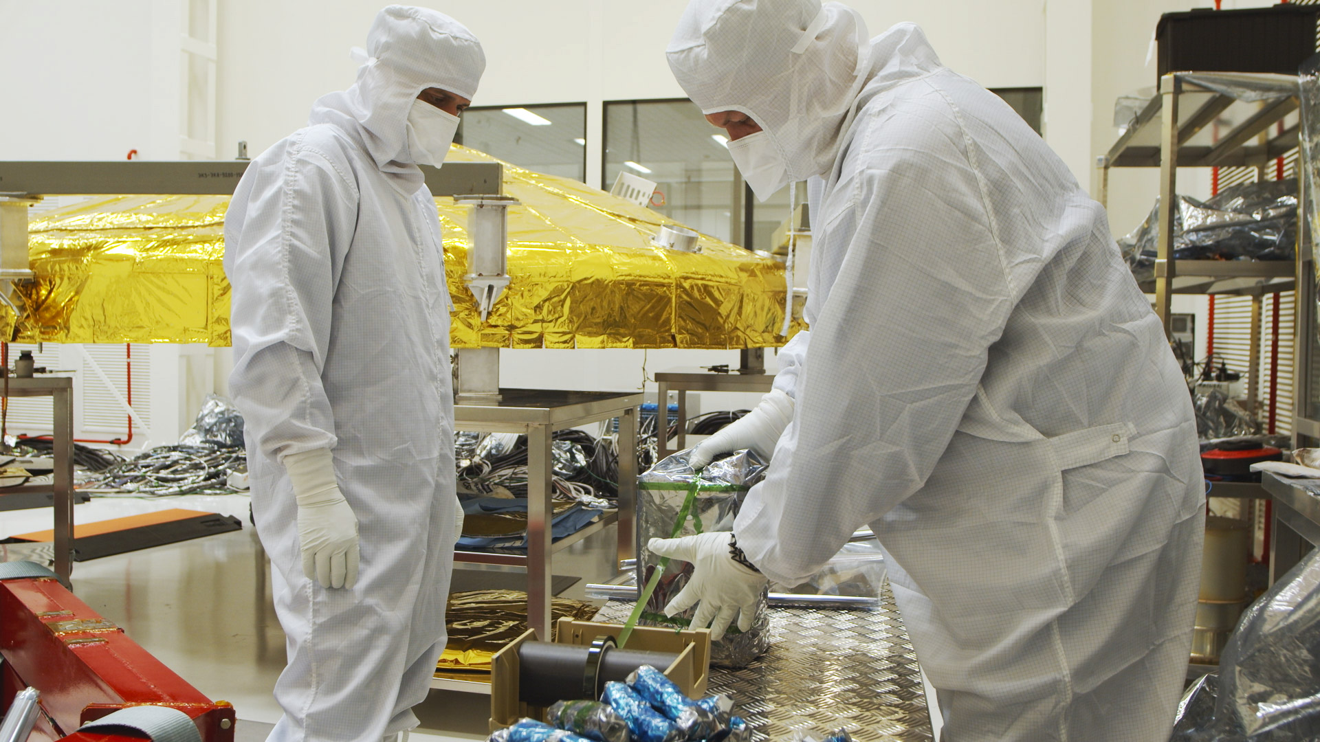 tasi_clean_room_exomars_00008