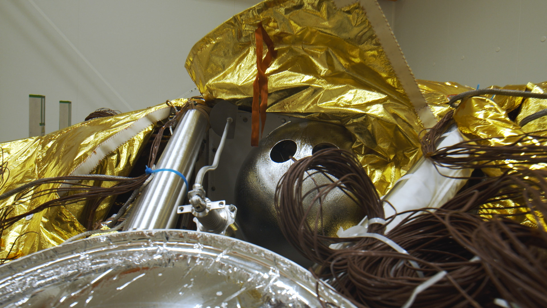 tasi_clean_room_exomars_00018
