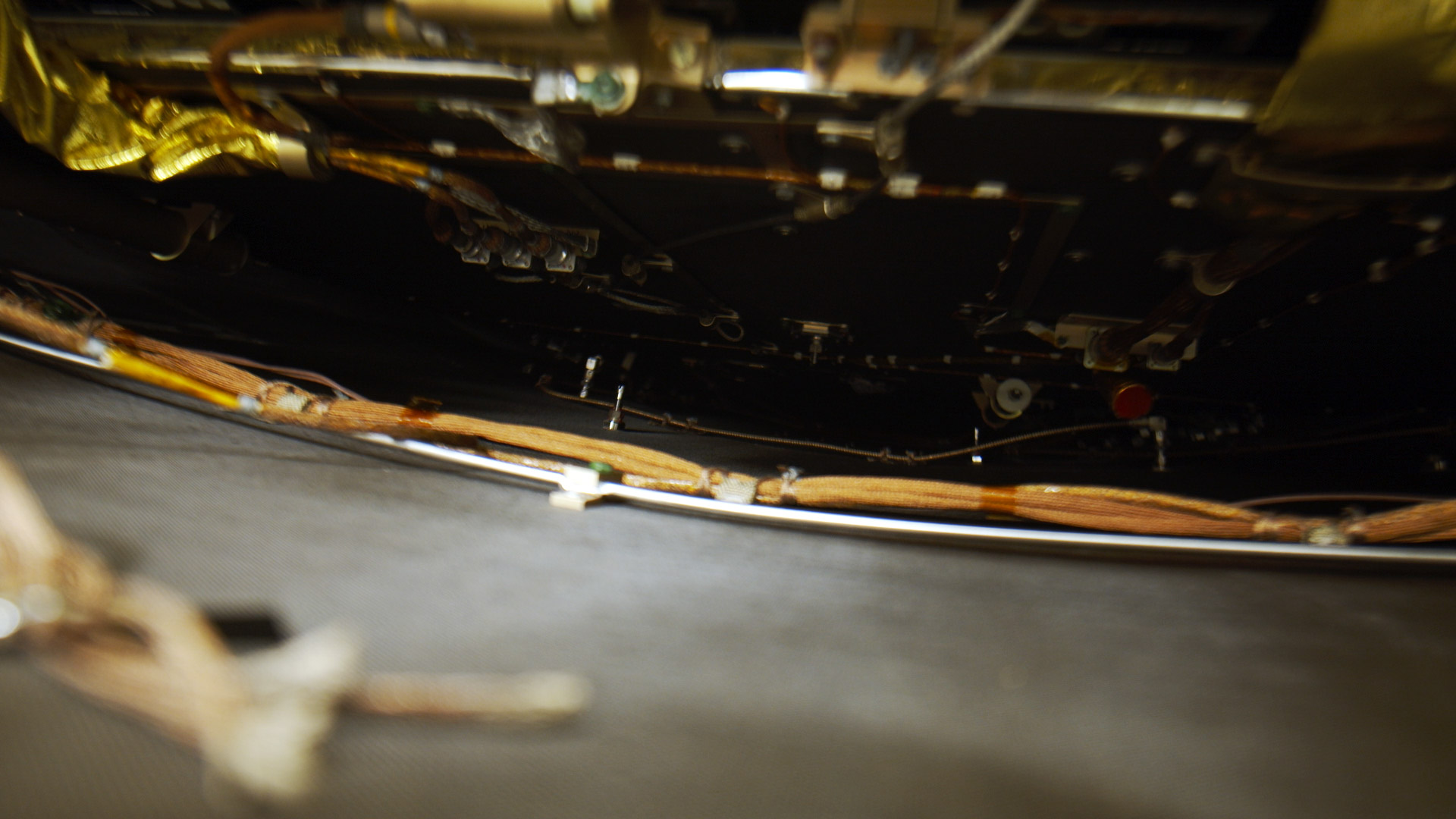 tasi_clean_room_exomars_00021