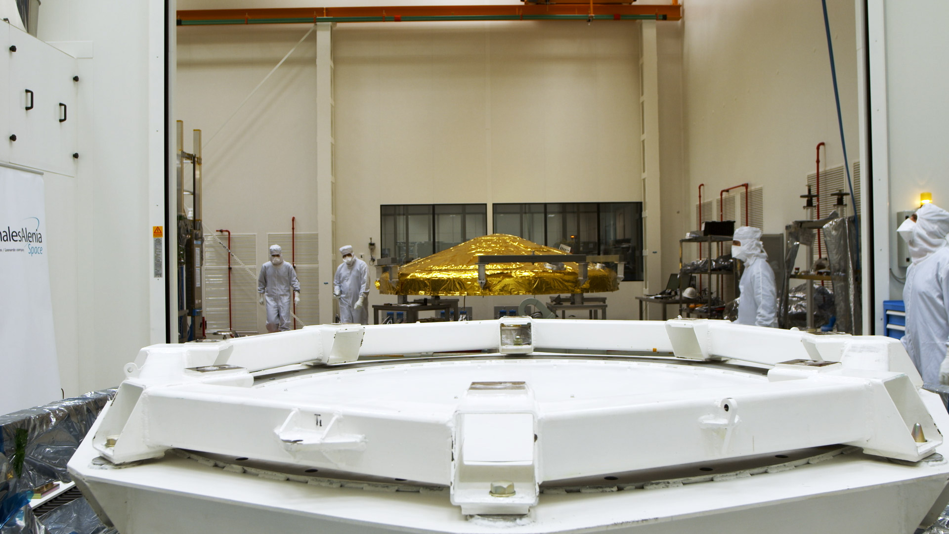 tasi_clean_room_exomars_00022