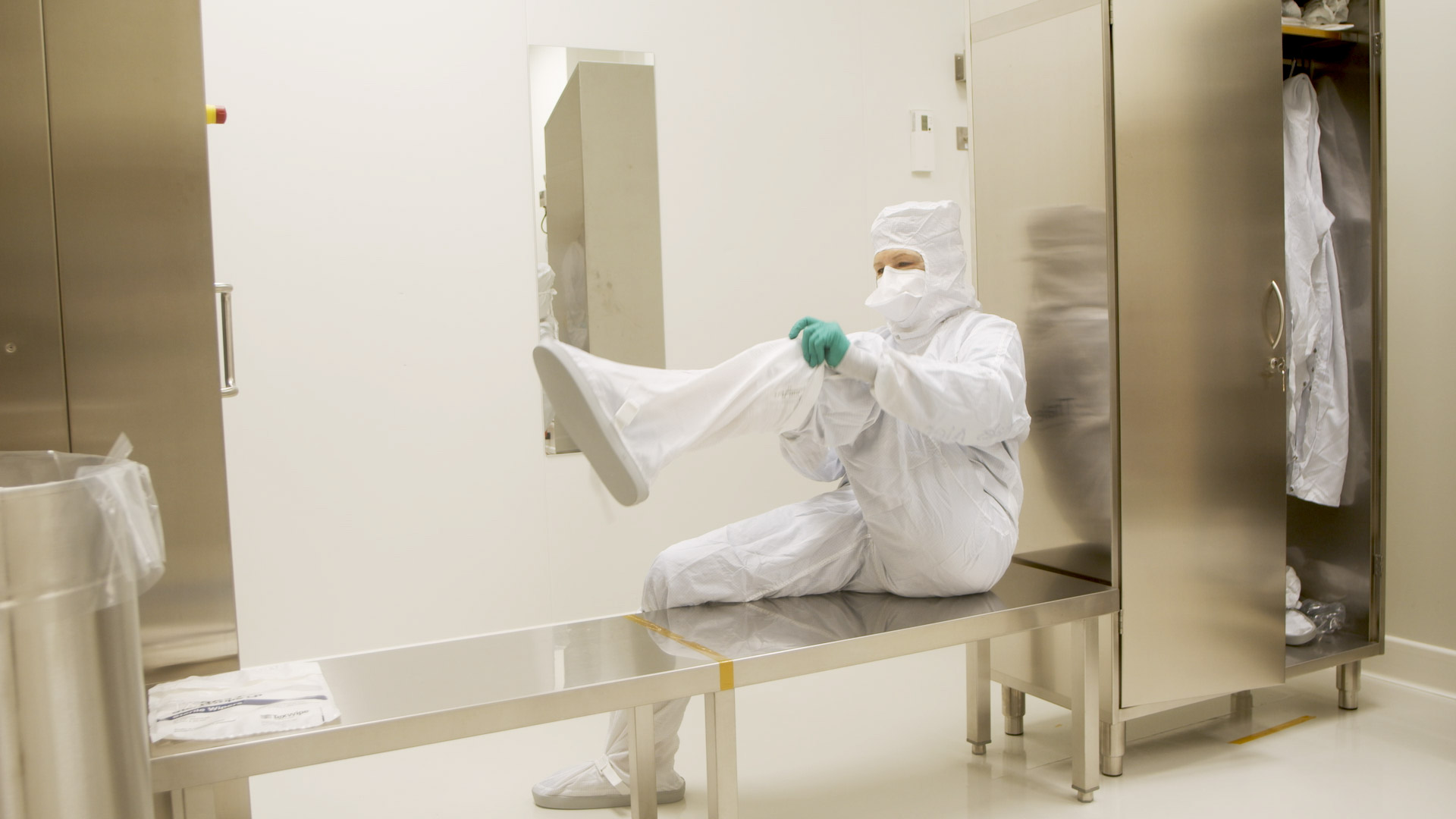 tasi_clean_room_exomars_00028